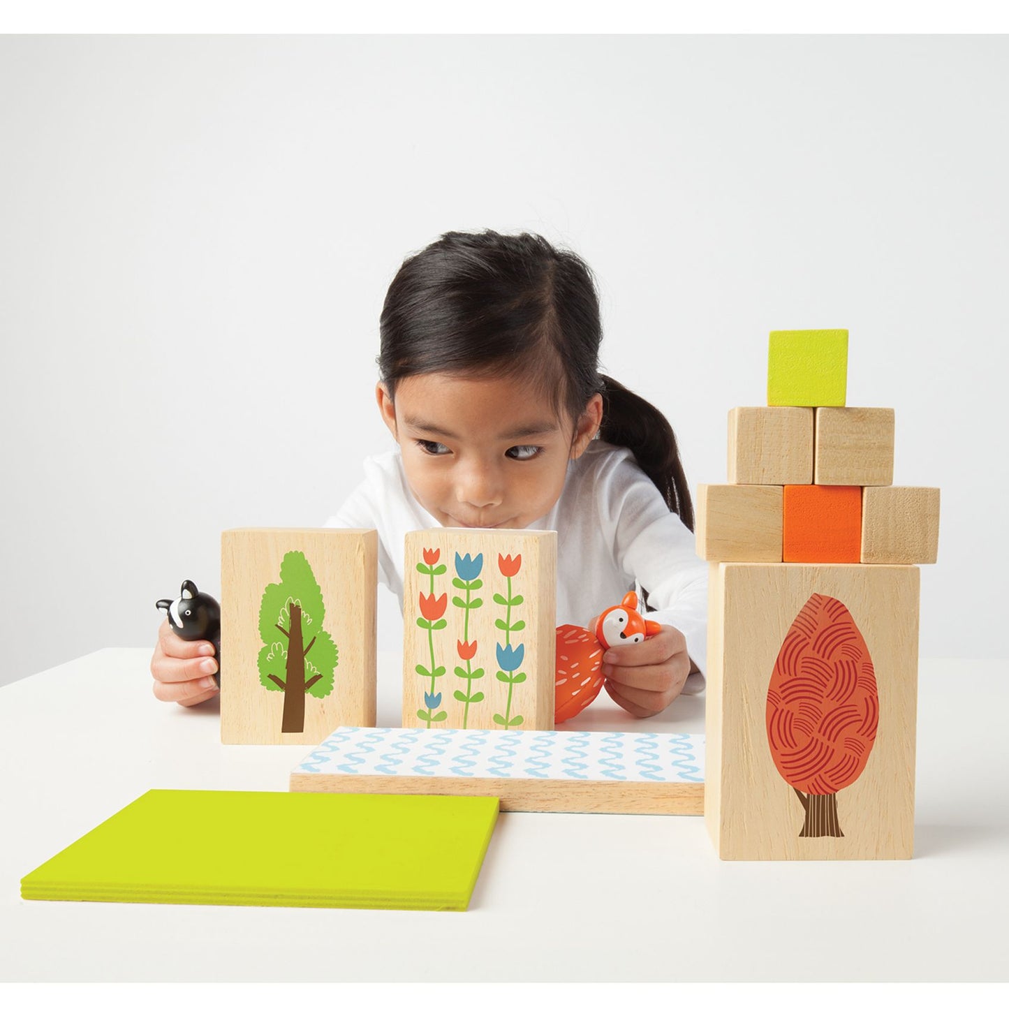 Manhattan Toy MiO Woodland + Fox + Skunk Wooden Building Set
