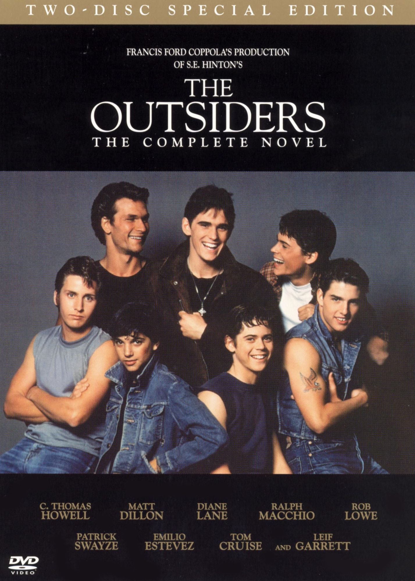 The Outsiders: The Complete Novel