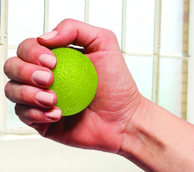 HAND THERAPY KIT
