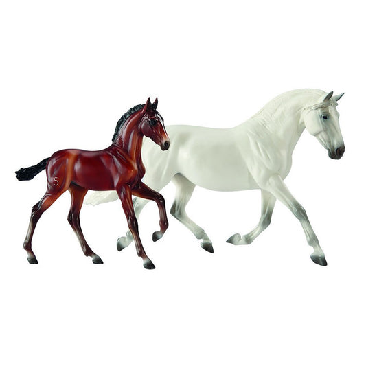 Breyer Traditional Series Fantasia Del C and Gozosa SCS Horse Set