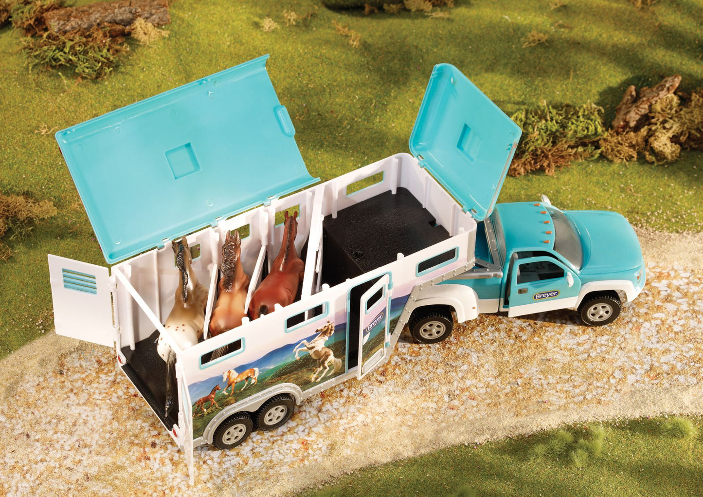 BREYER Stablemates Truck & Gooseneck Horse Trailer
