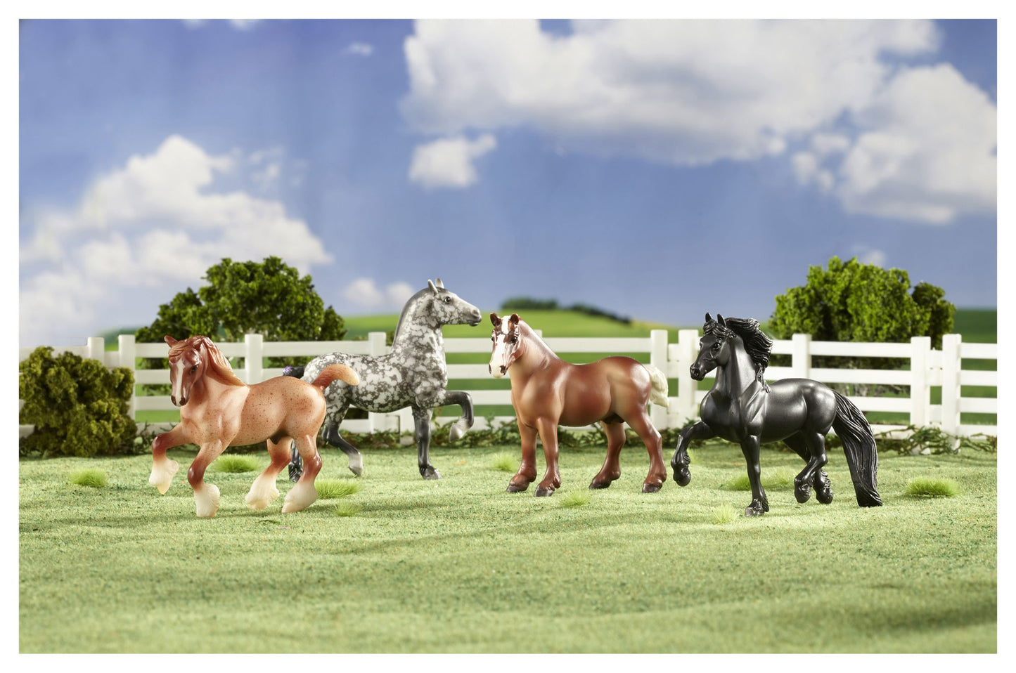 BREYER Stablemates Gentle Giants Draft Horse Set