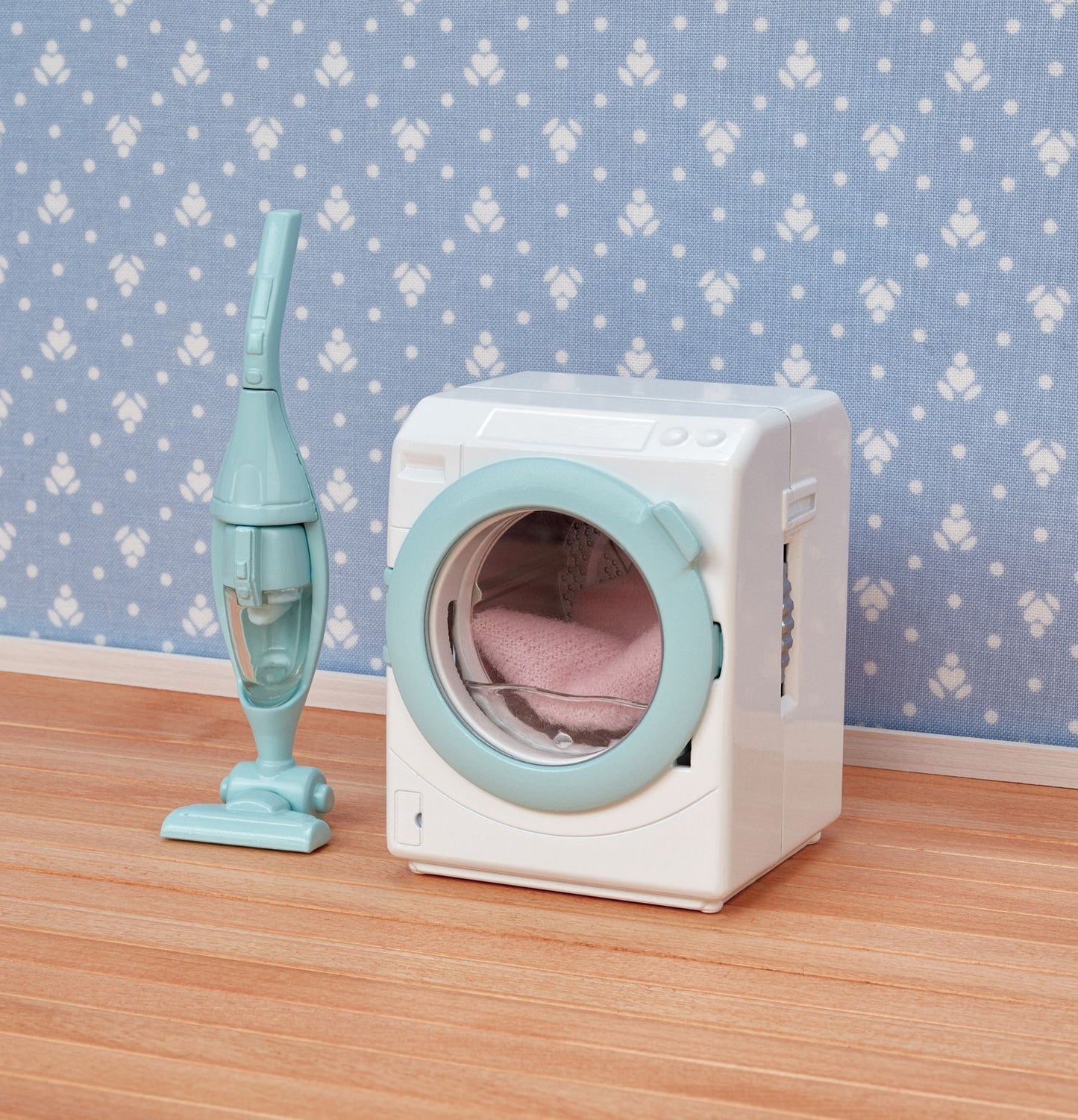 Calico Critters Laundry & Vacuum Cleaner