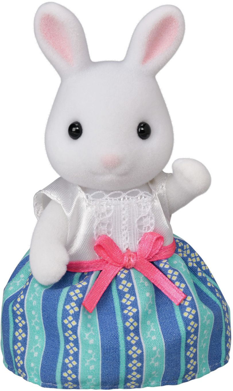 Calico Critters Snow Rabbit Mother's Weekend Travel Set, Dollhouse Playset with Figure and Accessories