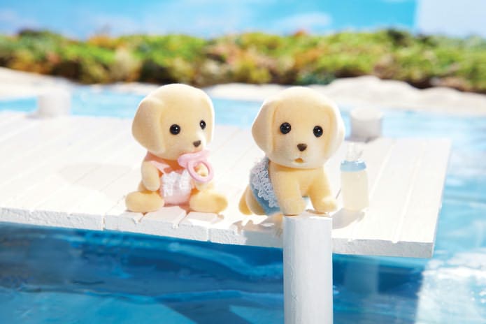 Calico Critters - Yellow Labrador Twins