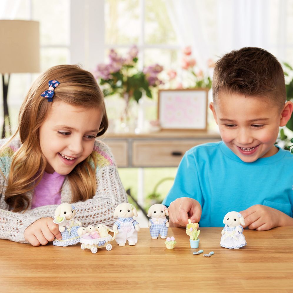 Calico Critters Flora Rabbit Family