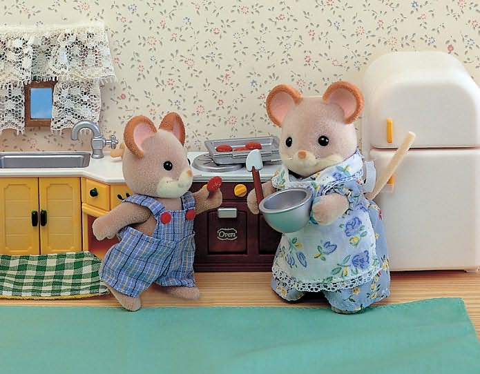 Calico Critters Kozy Kitchen Set