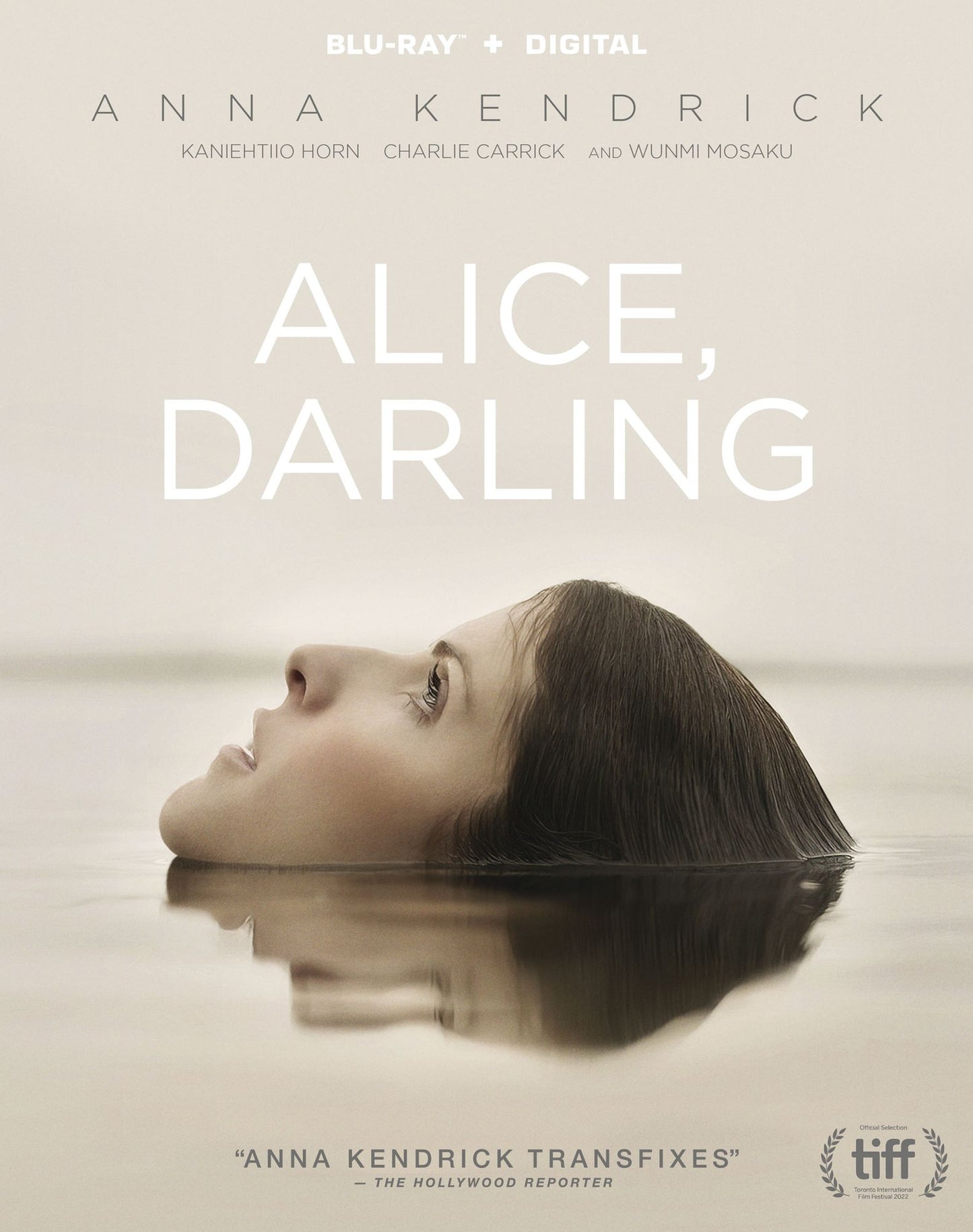 Alice Darling / (Digc)