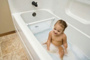 Mommy''s Helper The Baby Bath Gate