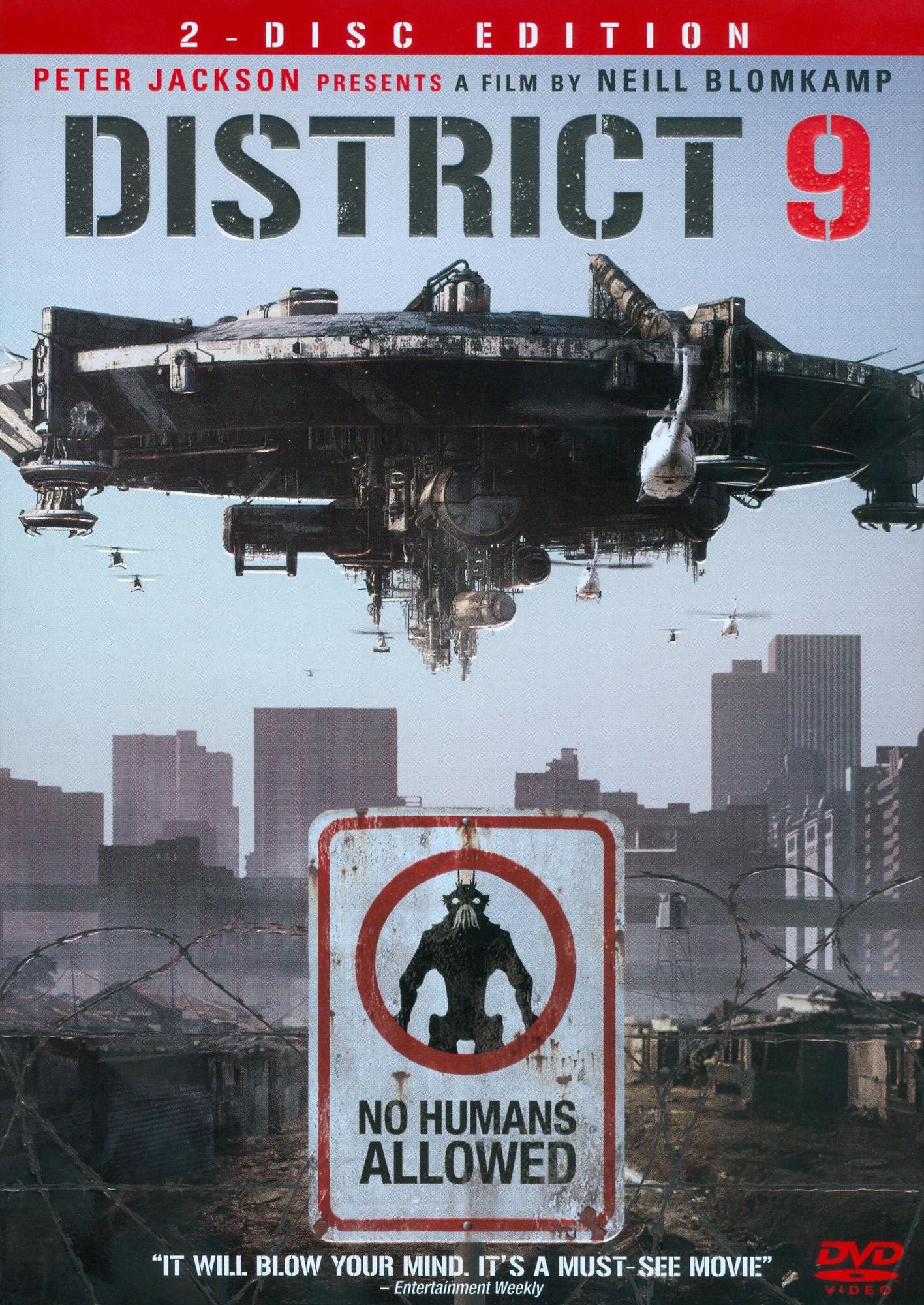 District 9 [2 Discs]