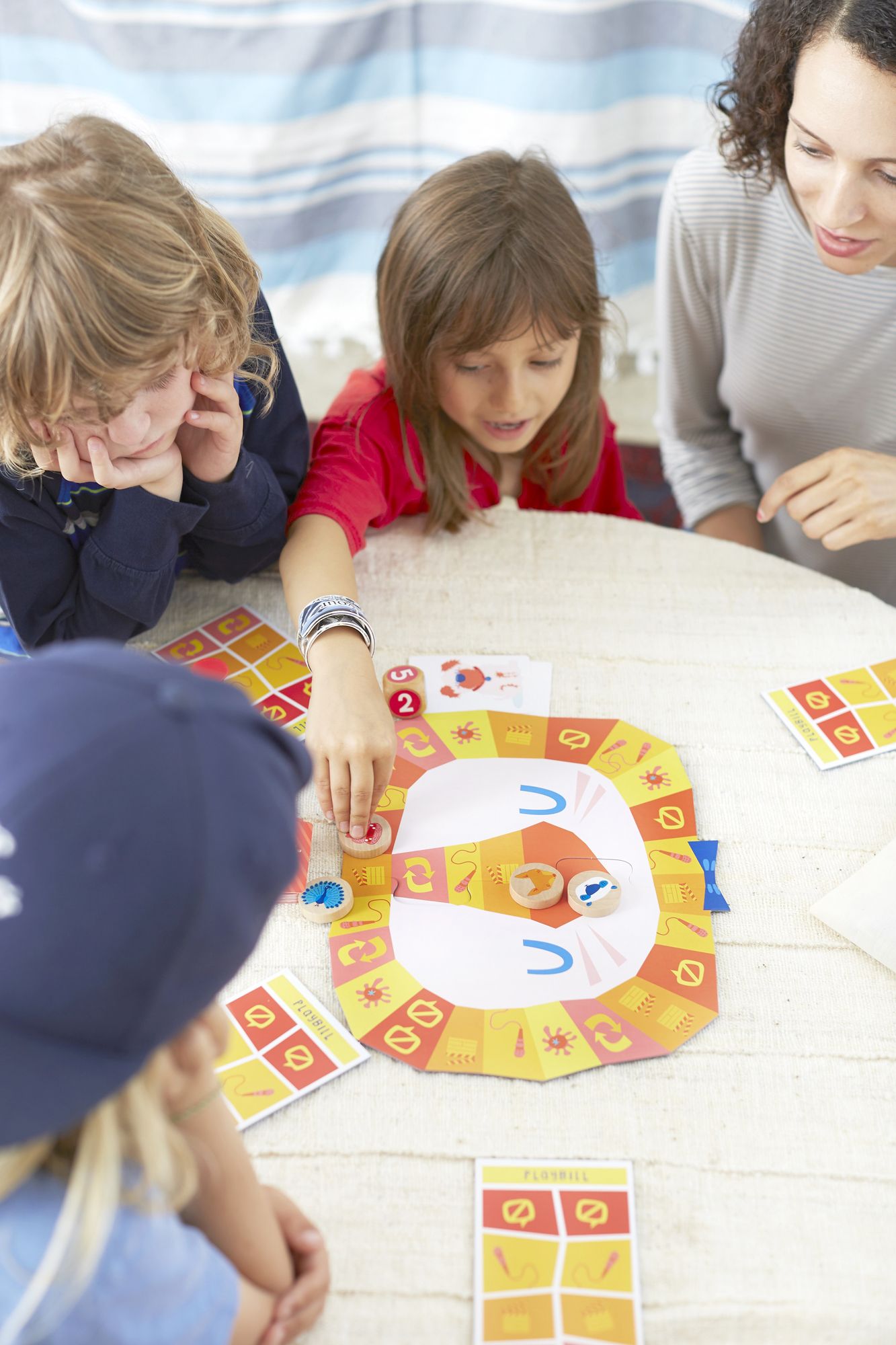 SILLY STREET - Animal Act Game