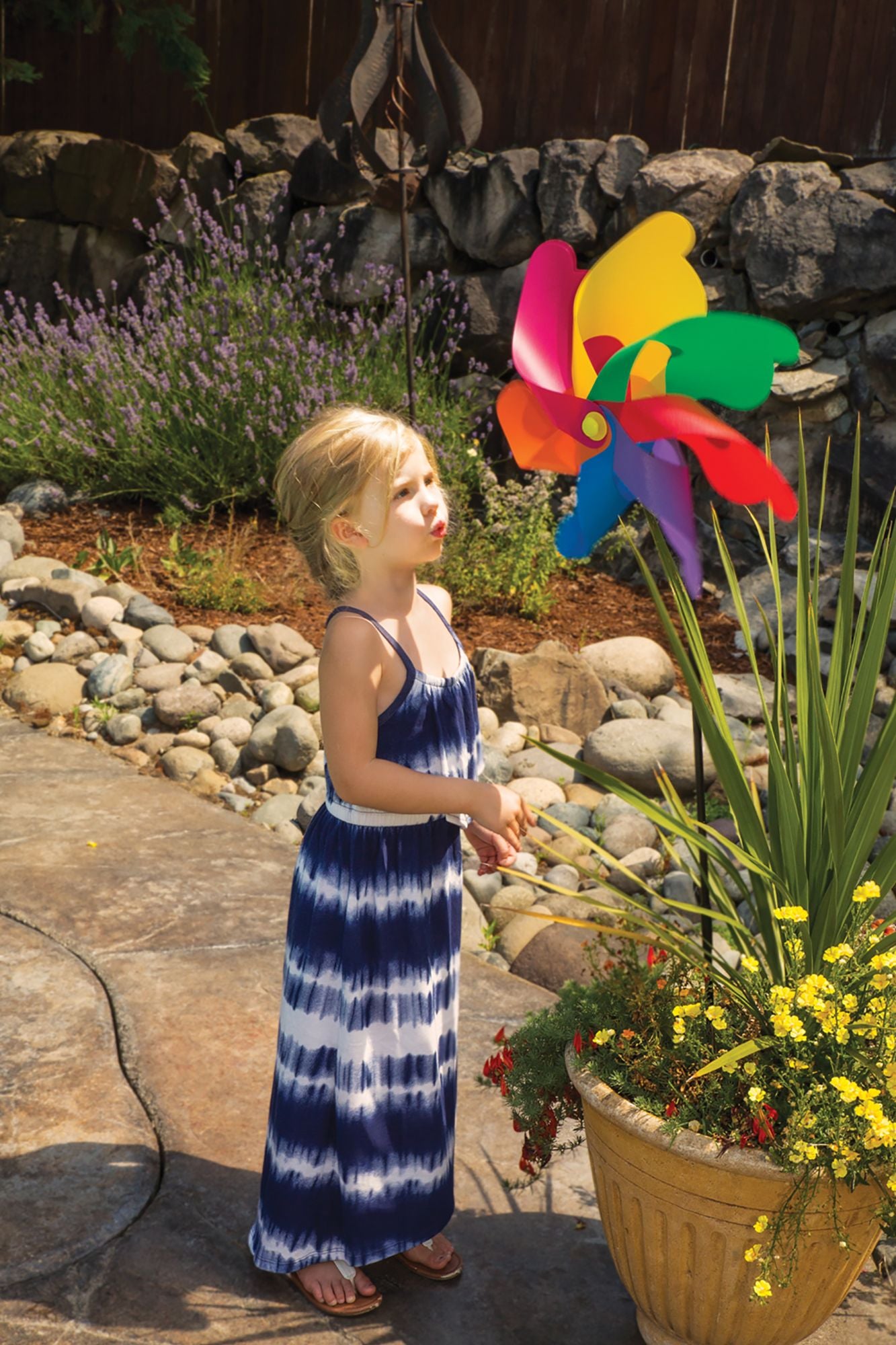 Toysmith Build A Giant Pinwheel