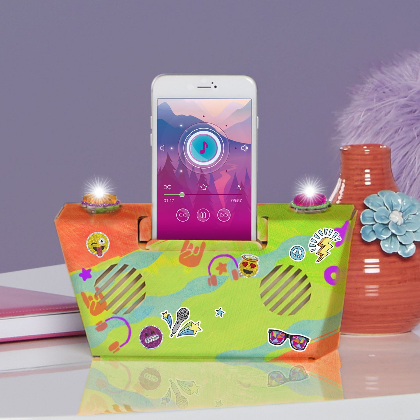 Educational Insights IllumiCraft Light-Up! Cell Phone Speaker Dock