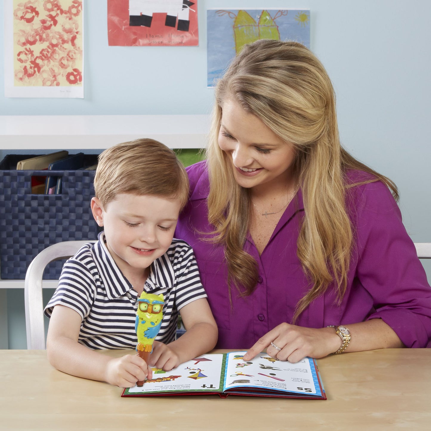 Educational Insights Hot Dots Jr. Let's Learn the Alphabet Interactive Book and Pen Set