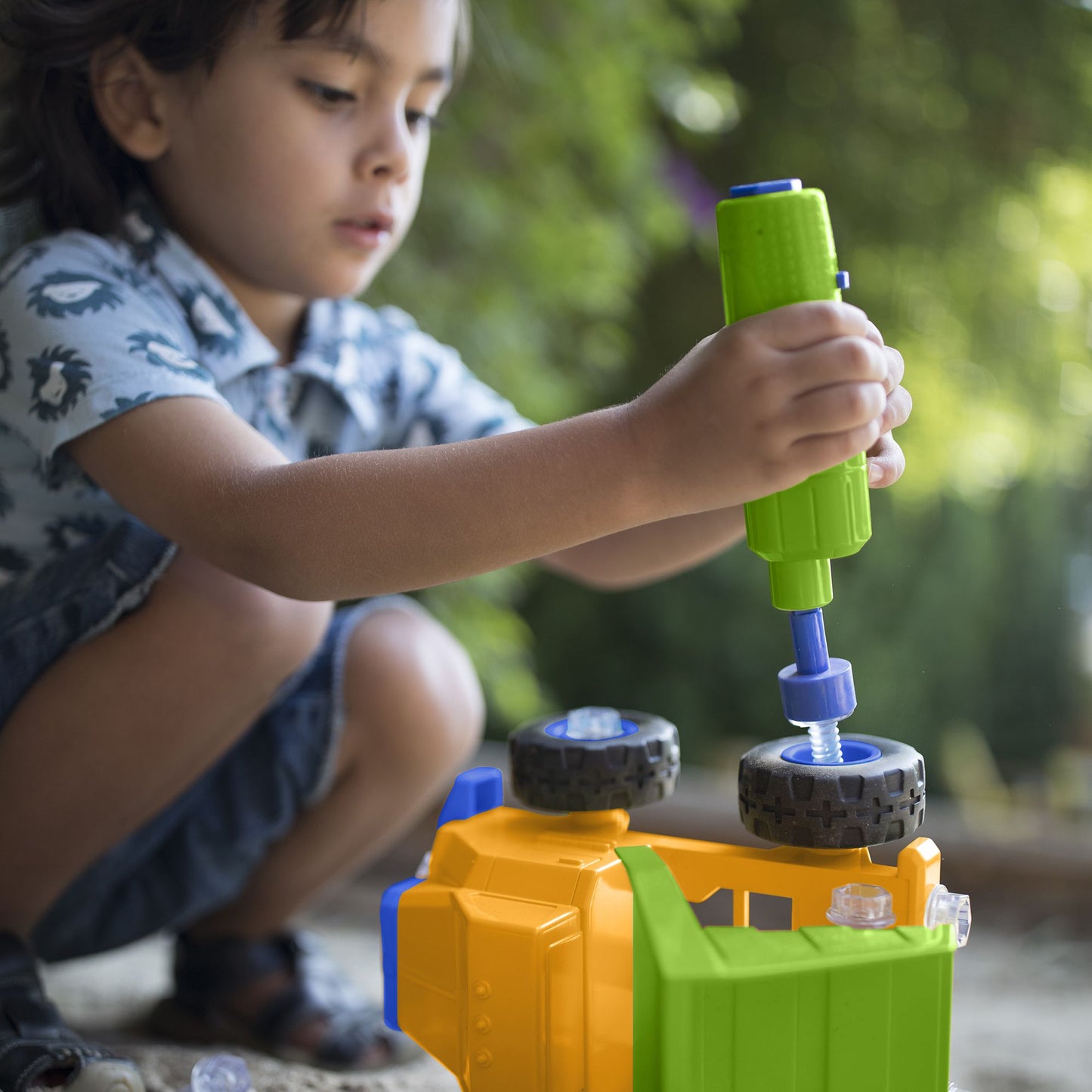 Educational Insights Design 'n Drill Power Play Vehicles Dump Truck