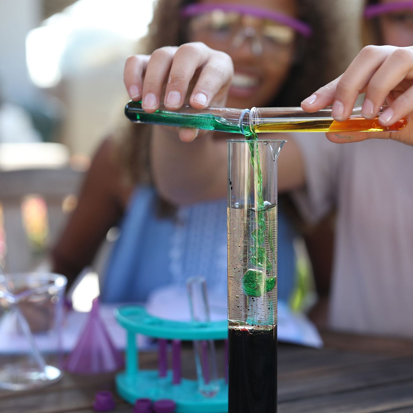 Educational Insights 5356 Nancy Bs Science Club Stir-It-Up Chemistry Lab & Kitchen Experiments Journal