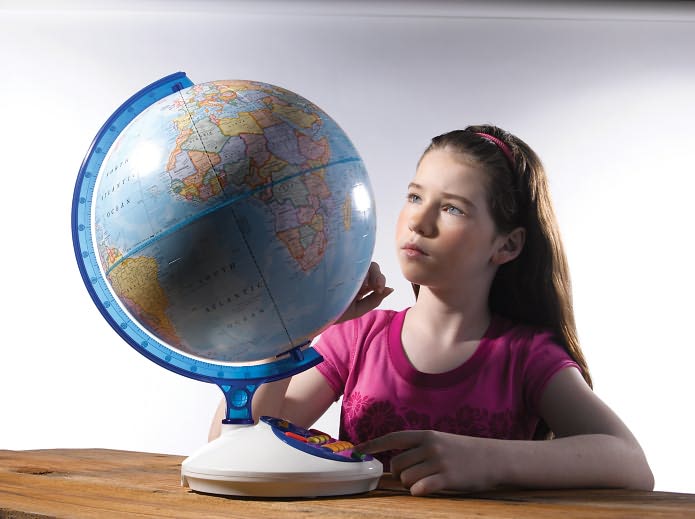 GeoSafari Talking Globe