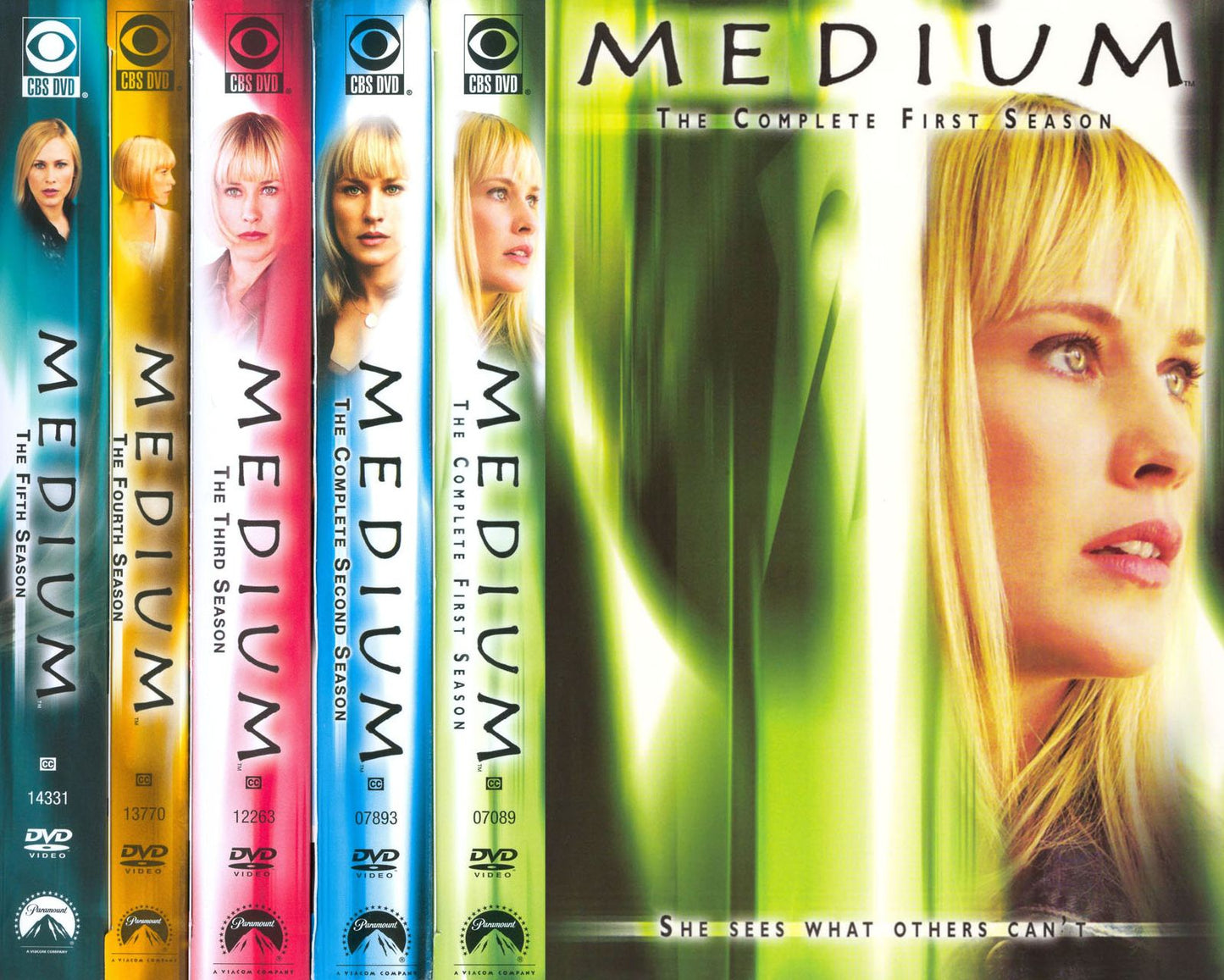 Medium: Seasons 1-5 [26 Discs]