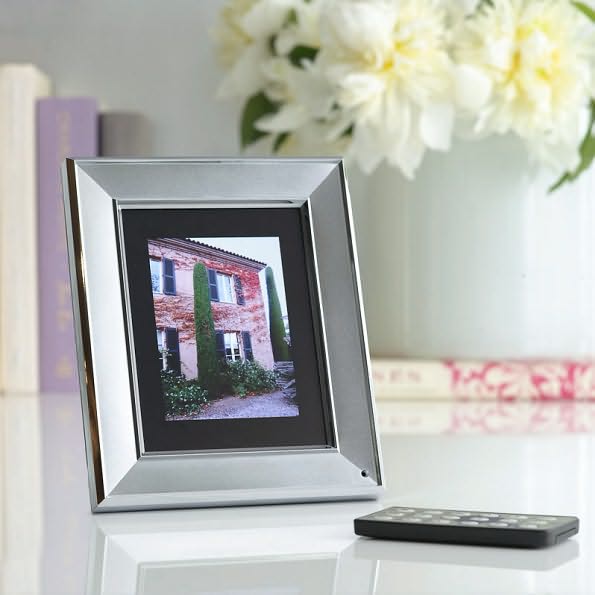 Digital Foci Image Moments 6" Digital Photo Frame - Silver