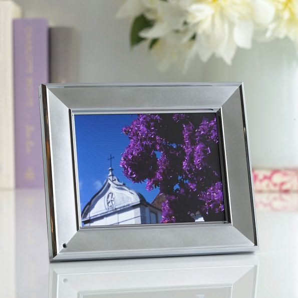 Digital Foci Image Moments 6" Digital Photo Frame - Silver