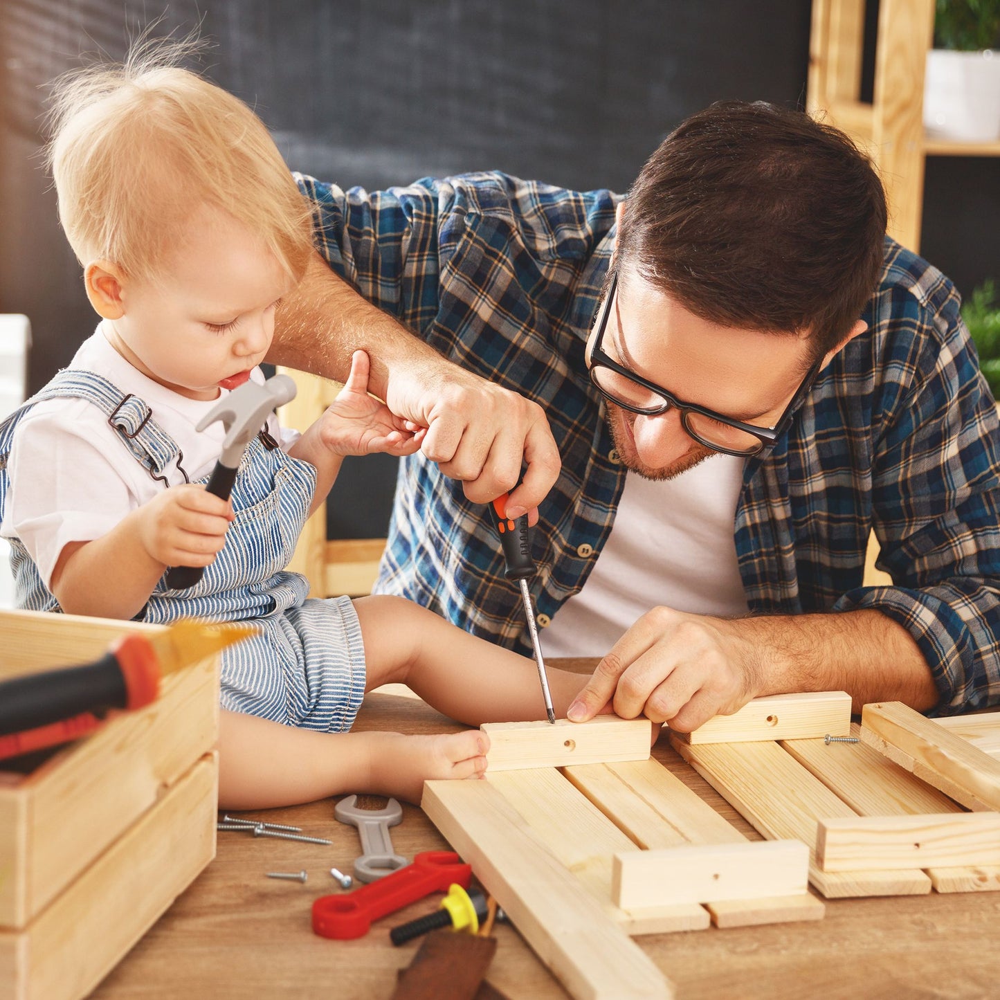 40-Piece Toy Tool Box Set Pretend Play Construction Handyman Set for Boys and Girls-Includes Hammer, Screwdrivers, Drill, Bolts and More by Hey! Play!