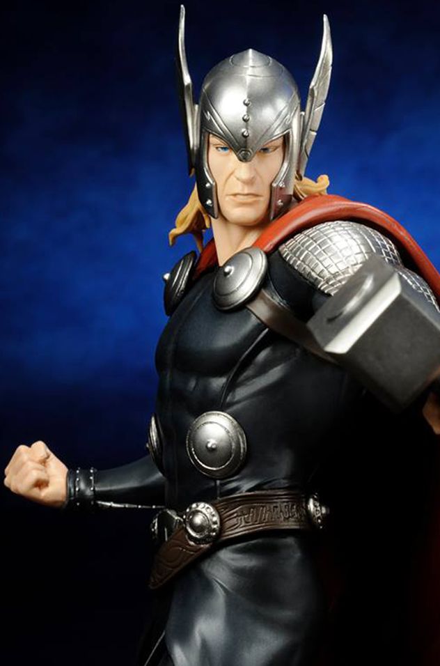 Thor Statue ArtFX+