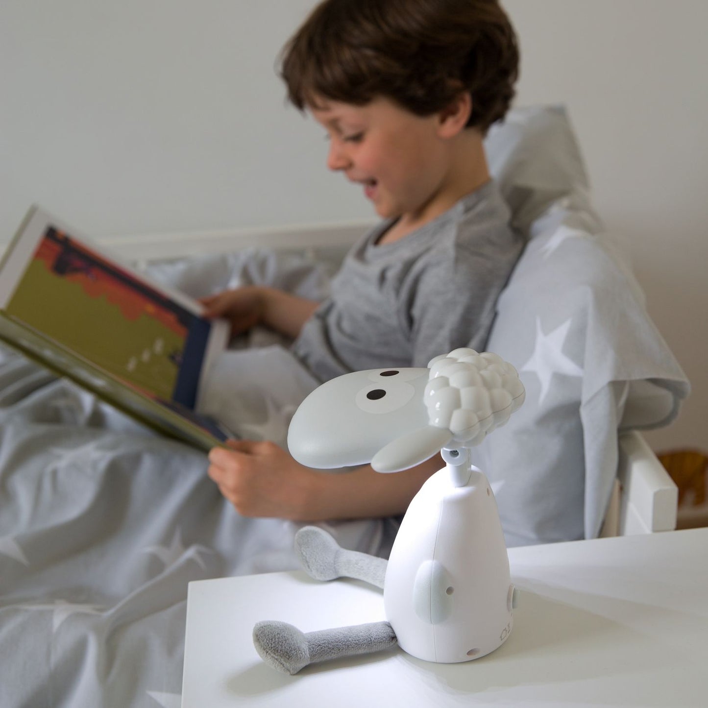 Fin the Sheep Gry Reading Light