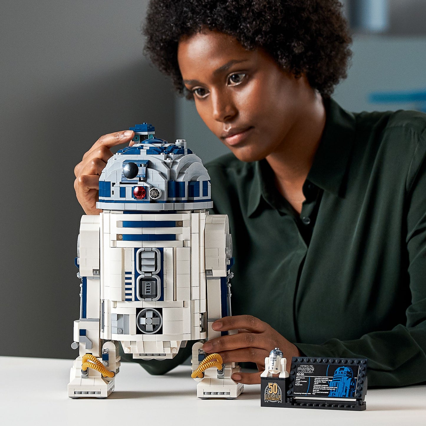 LEGO Star Wars R2-D2 75308