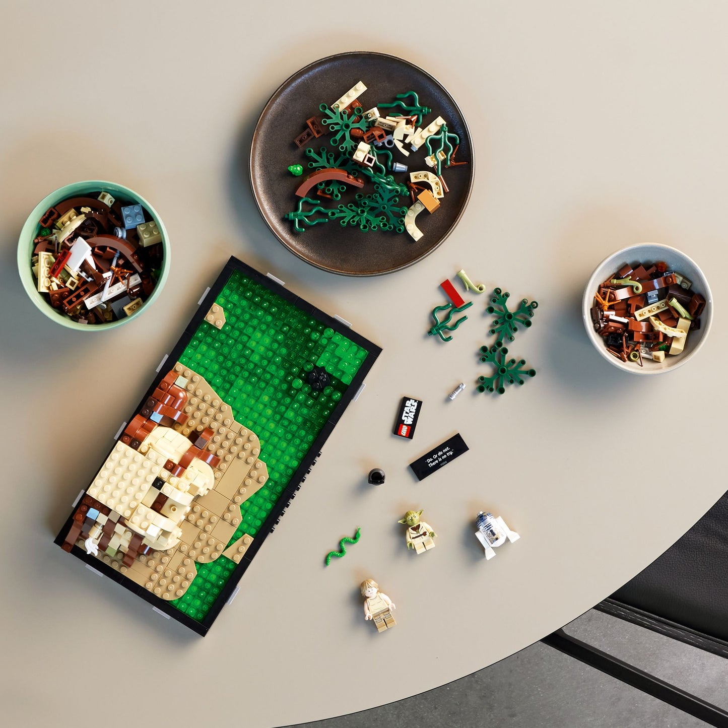 LEGO Star Wars Dagobah Jedi Training Diorama 75330