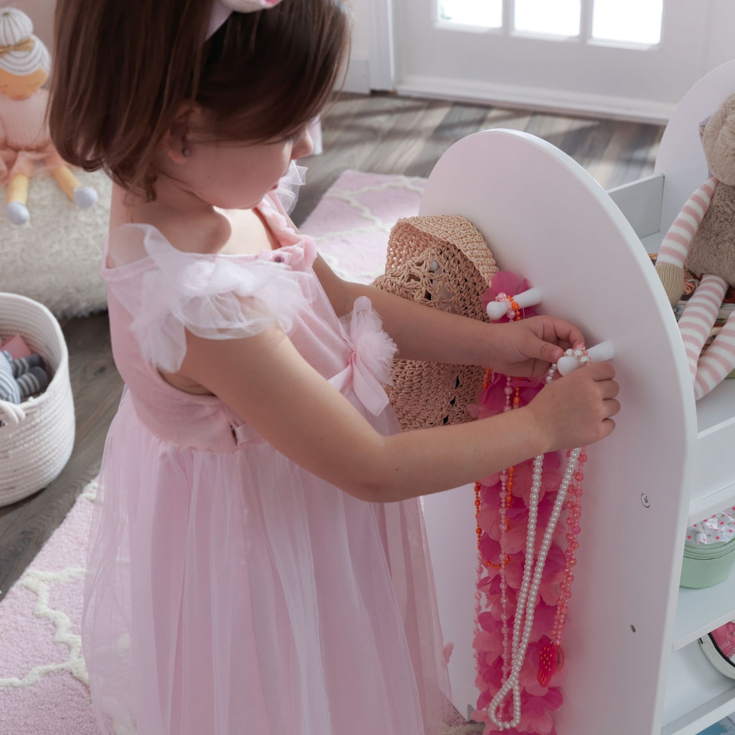 Kidkraft Kids Children Let's Play Dress Up Unit