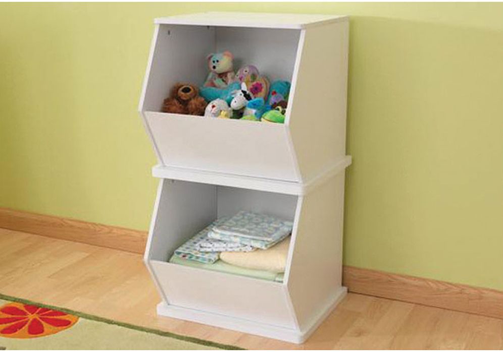 Storage Unit with Shelves in White
