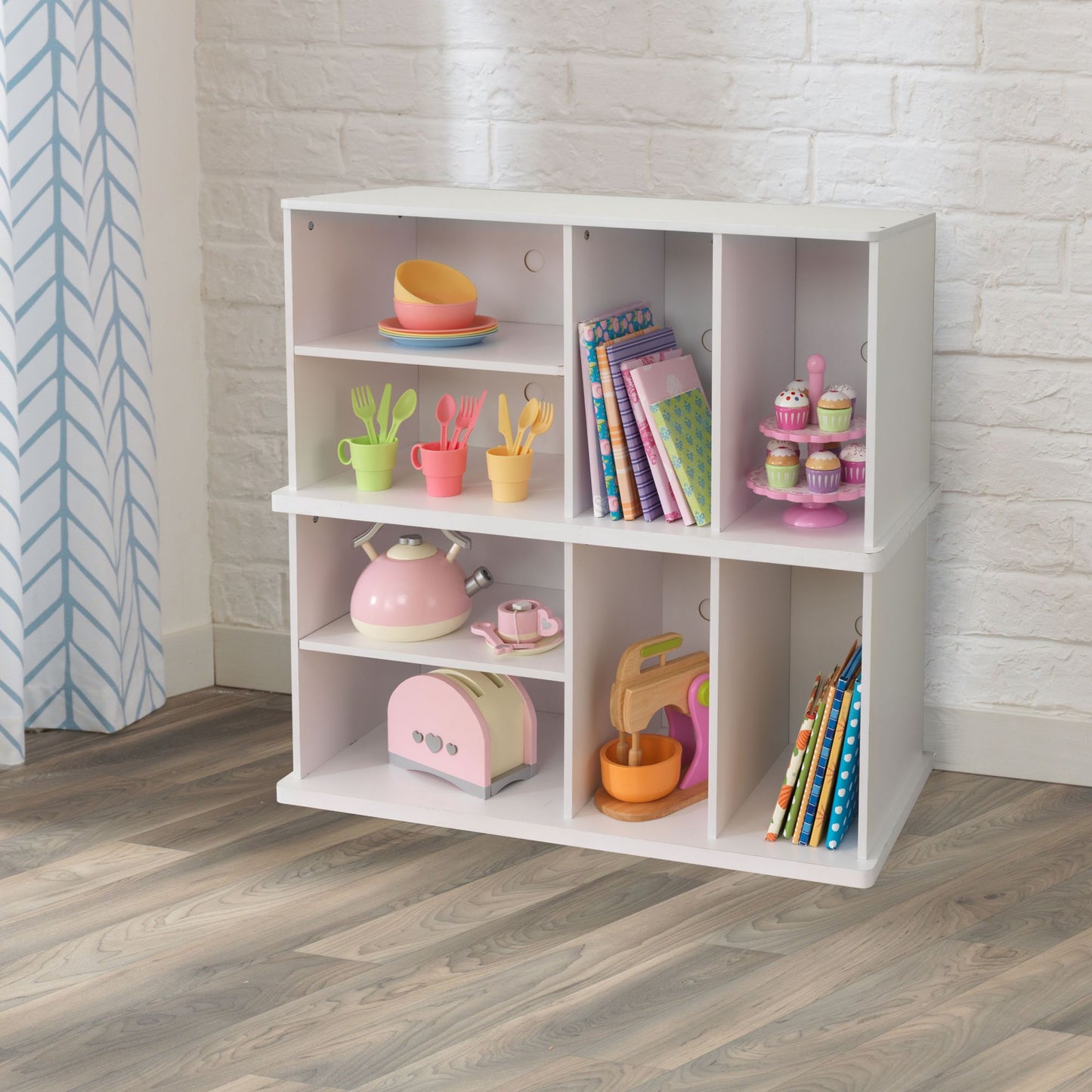 Single Storage Unit in White