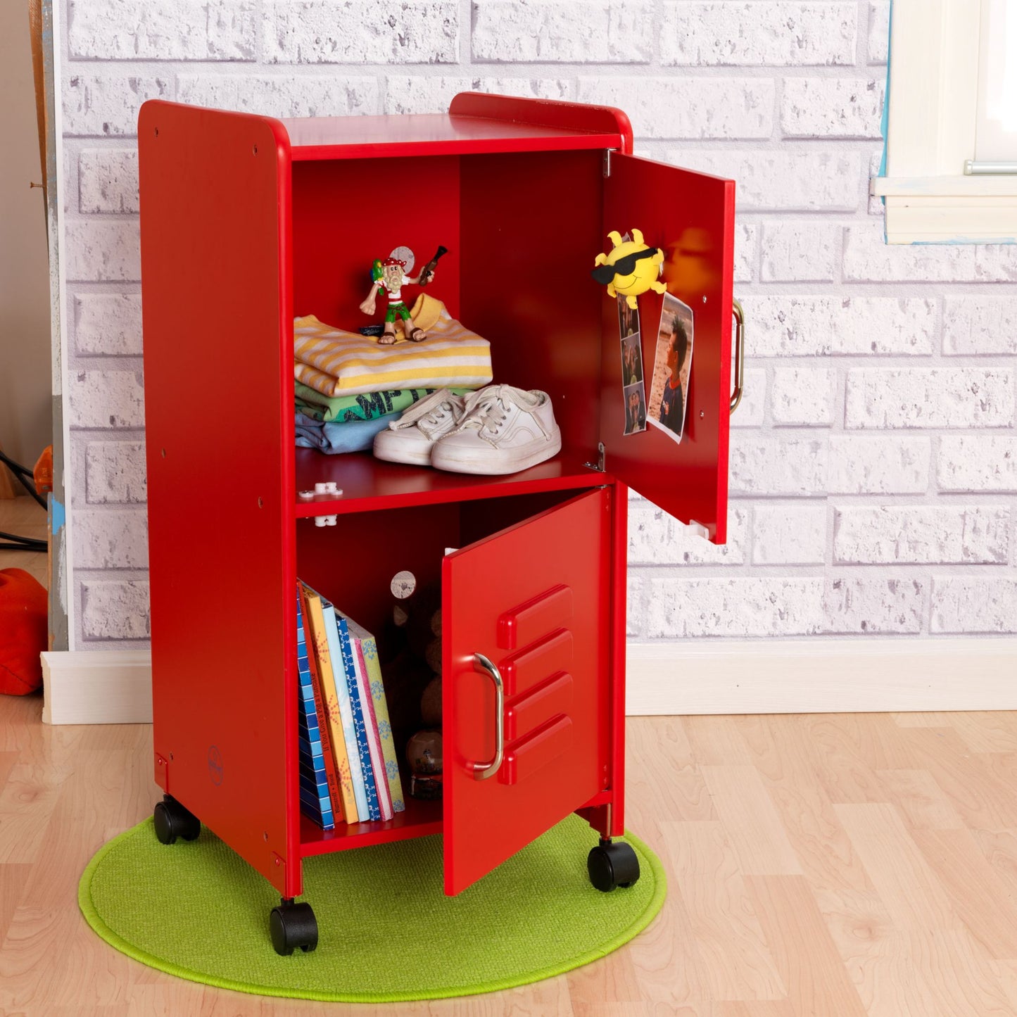 Locker - Medium - Red