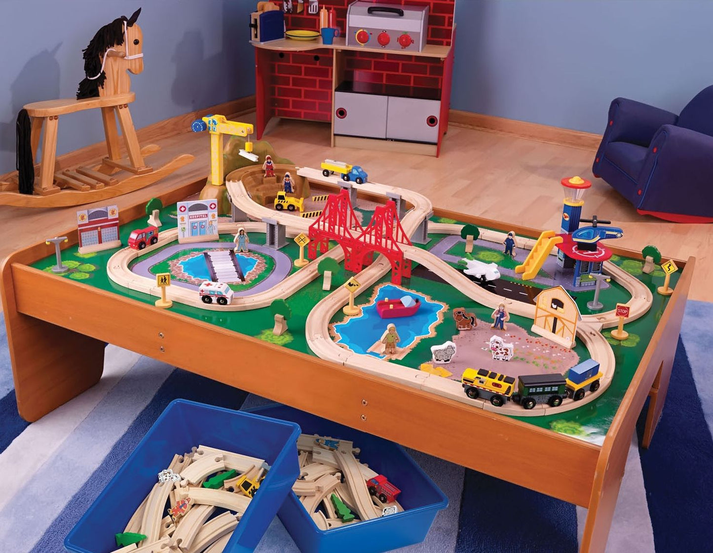 Ride Around Town Train set with Table