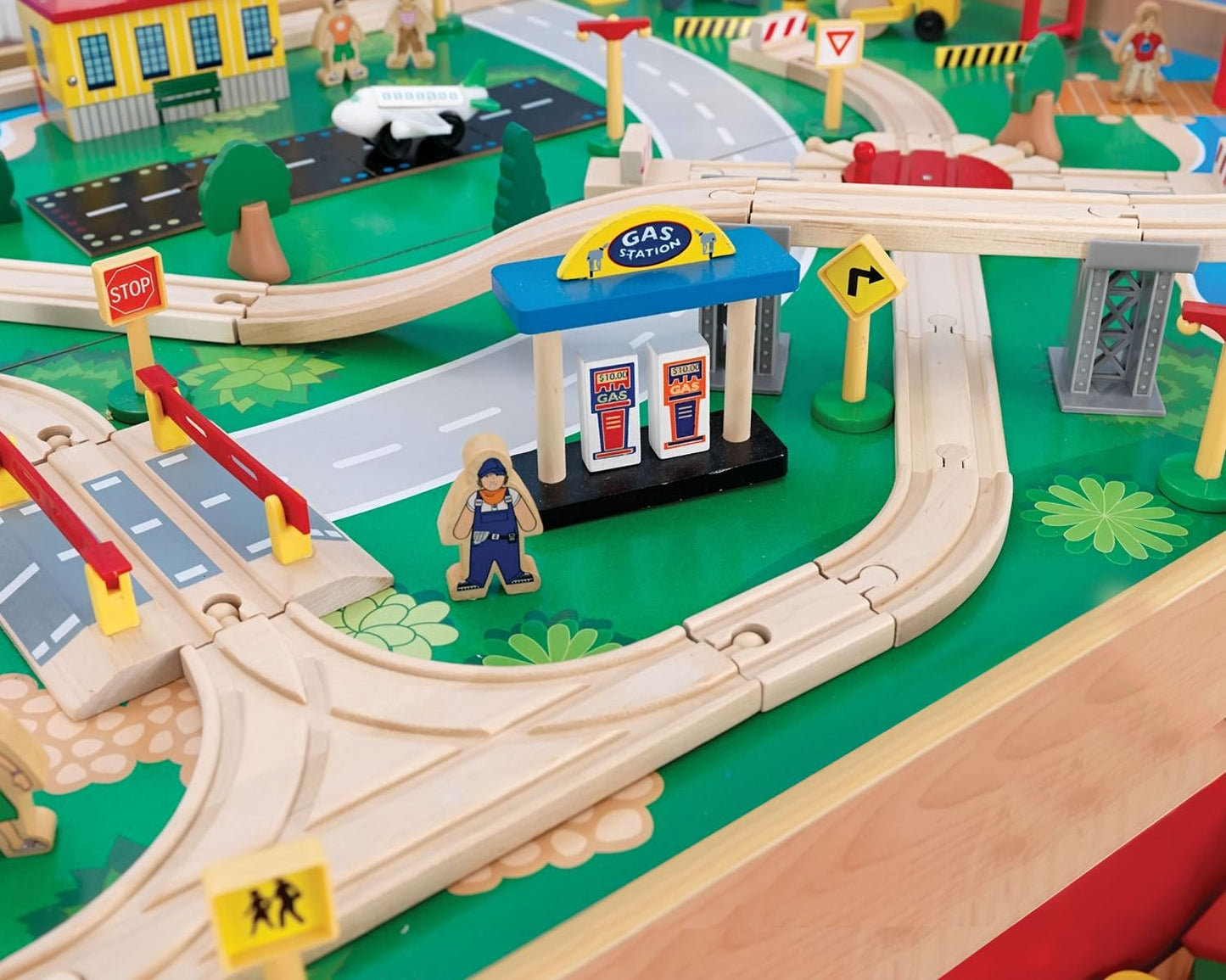 Waterfall Mountain Train Set and Table