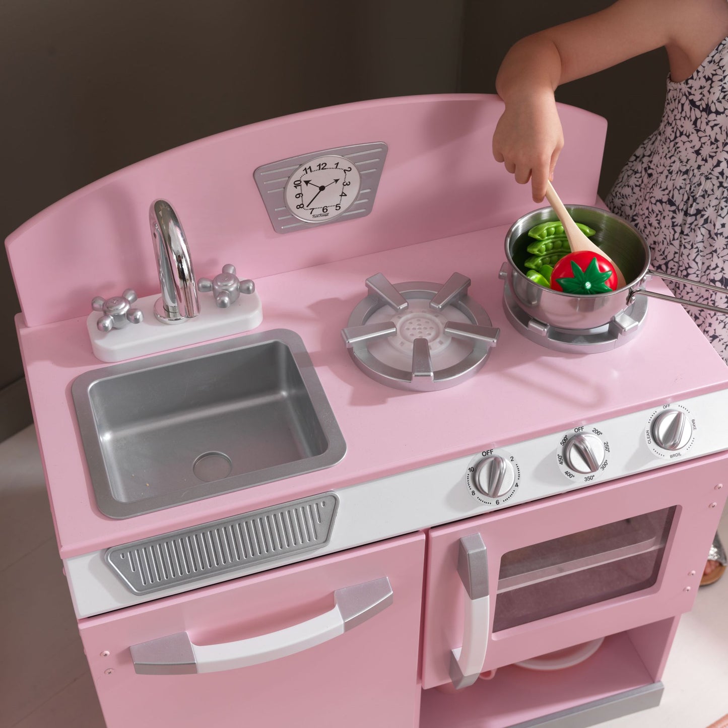 Kidkraft Pink Retro Kitchen