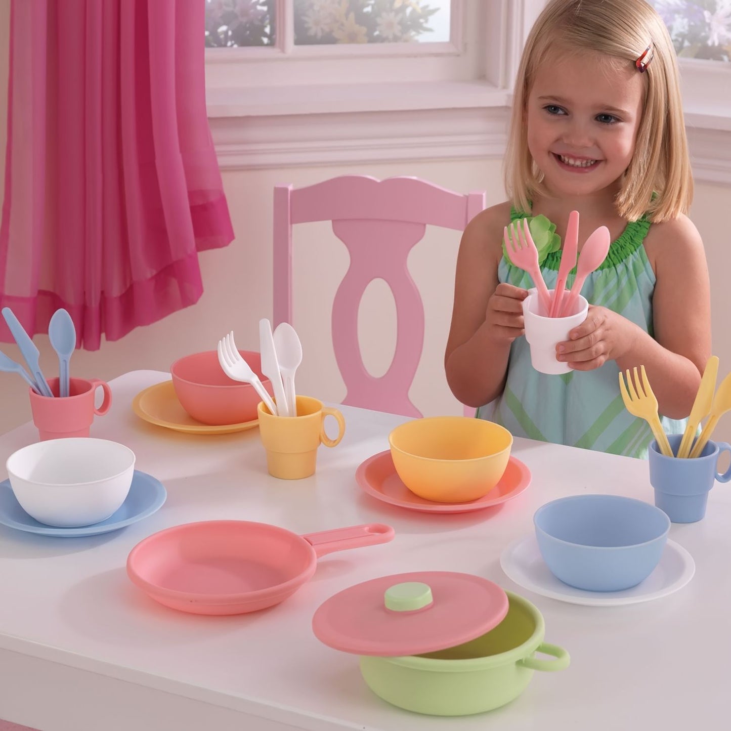 Kidkraft 27 Piece Cookware Playset - Pastel