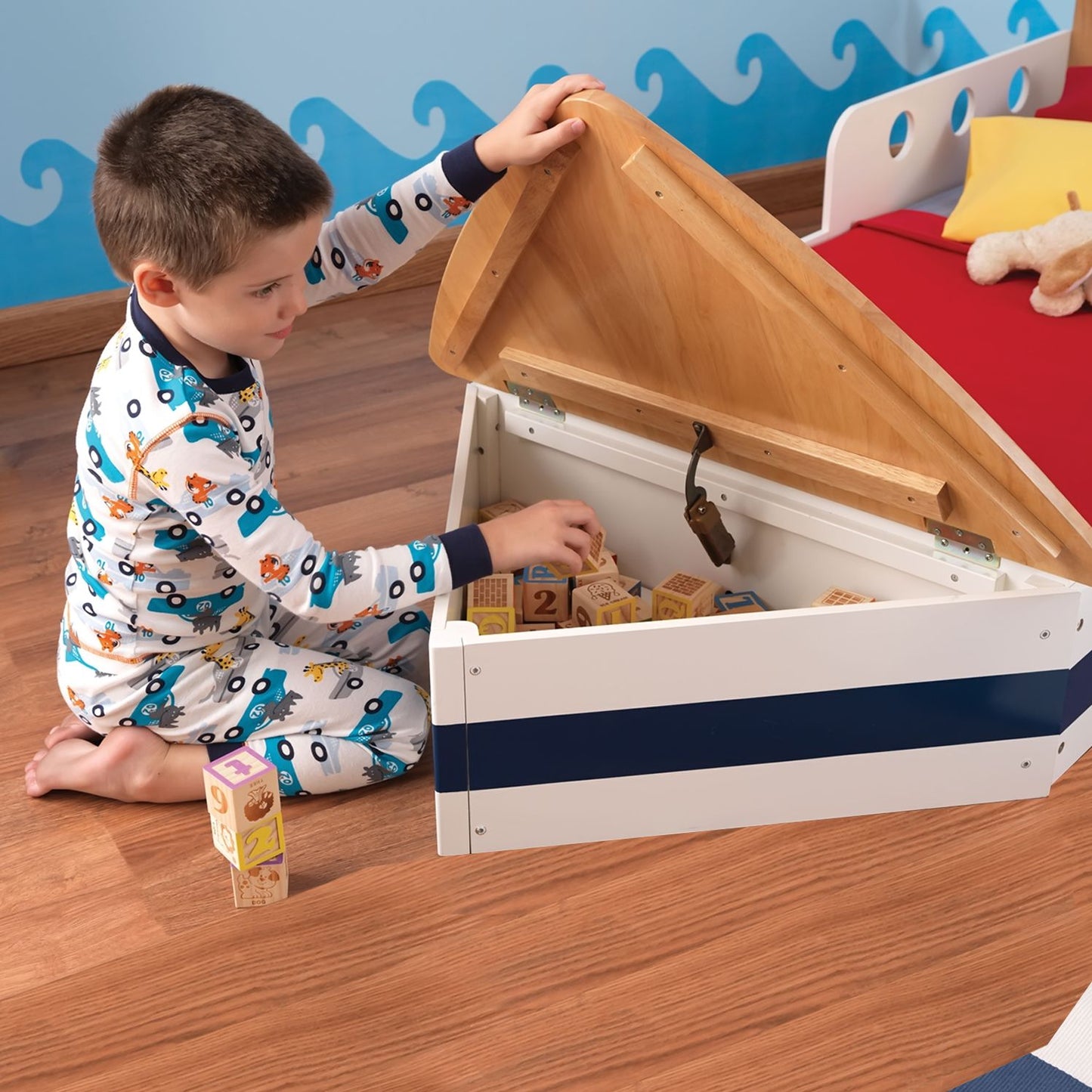 Boat Toddler Bed
