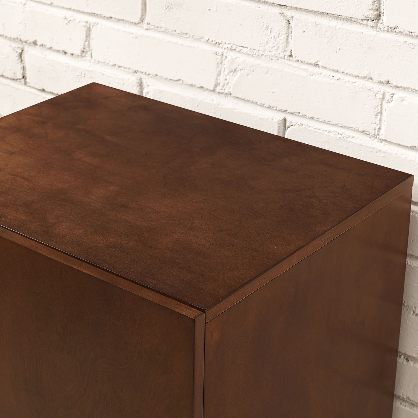 Everett Record Player Stand in Mahogany Finish