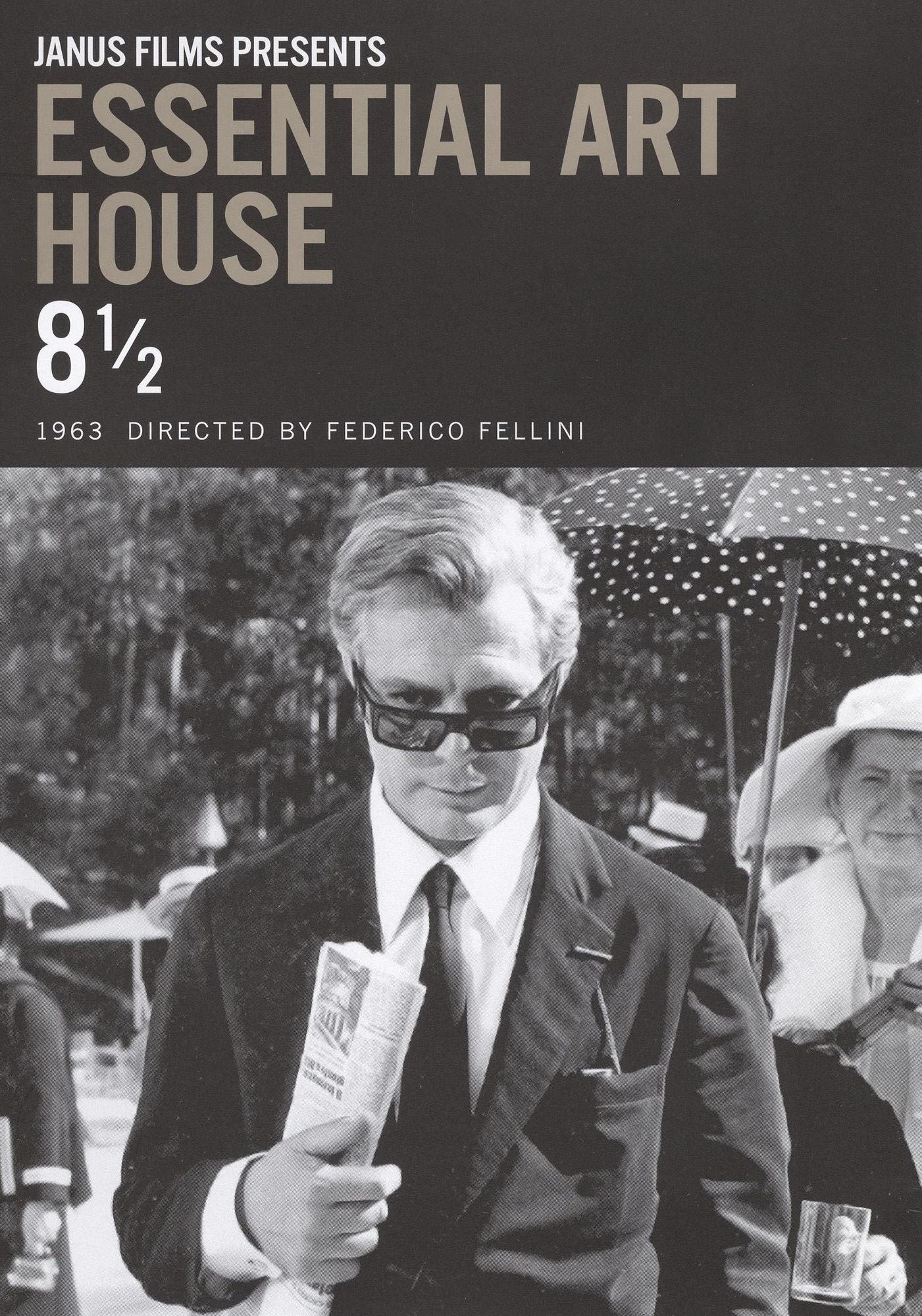 Essential Art House: 8 1/2 [Criterion Collection]