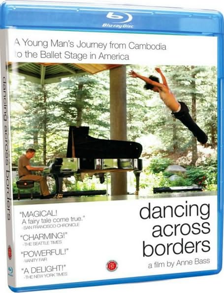 Dancing Across Borders [Blu-ray]