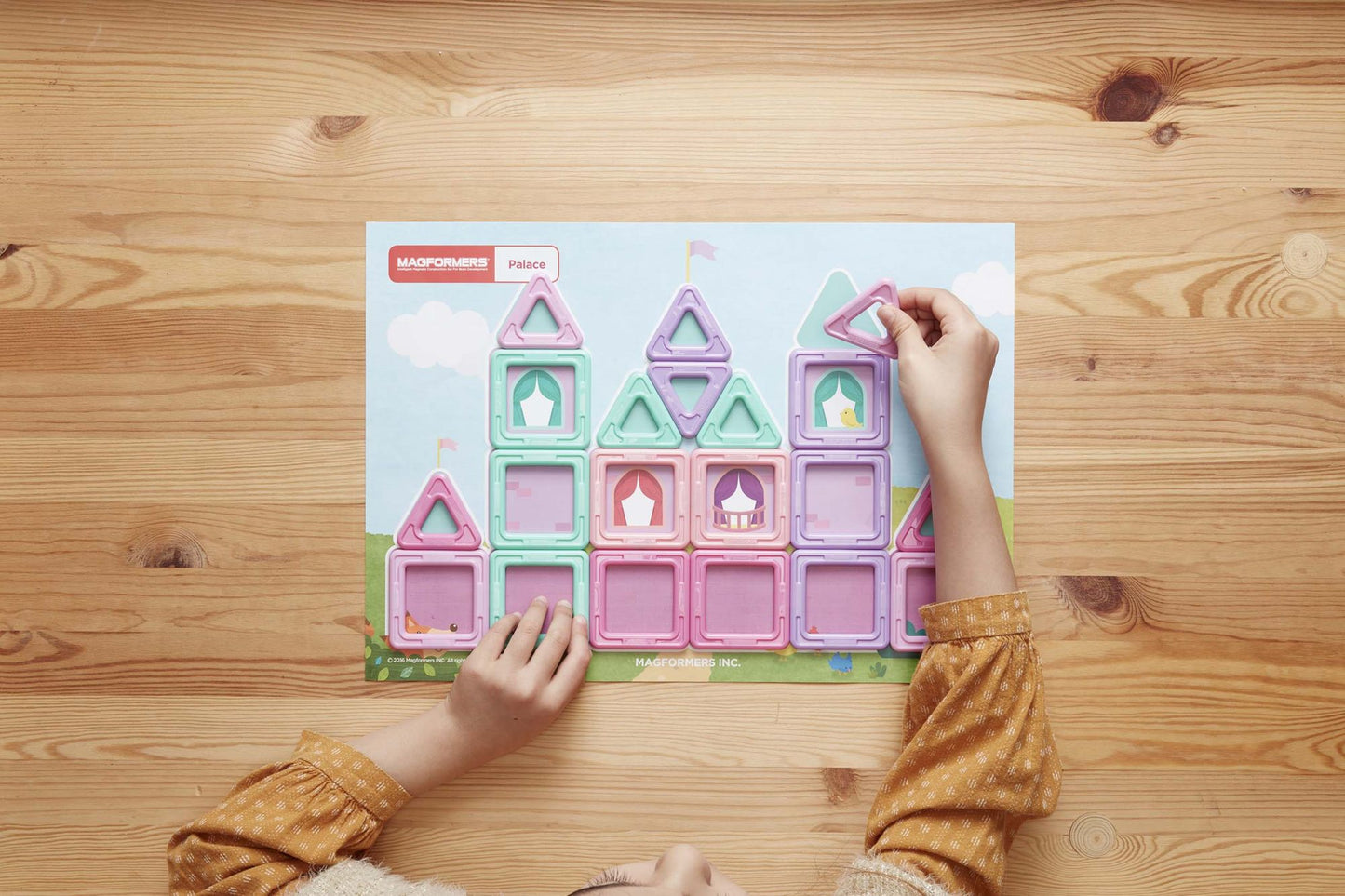 Magformers Mini House 42 Piece Magnetic Construction Set
