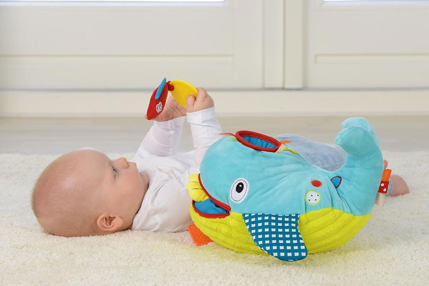 Dolce Play & Learn Whale Plush