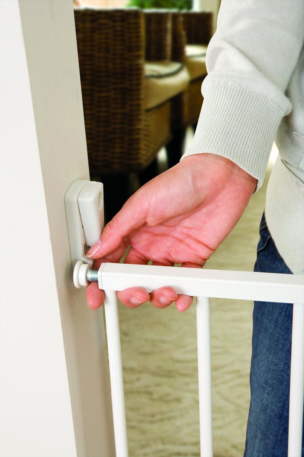 Extending Extra Tall and Wide Metal Gate