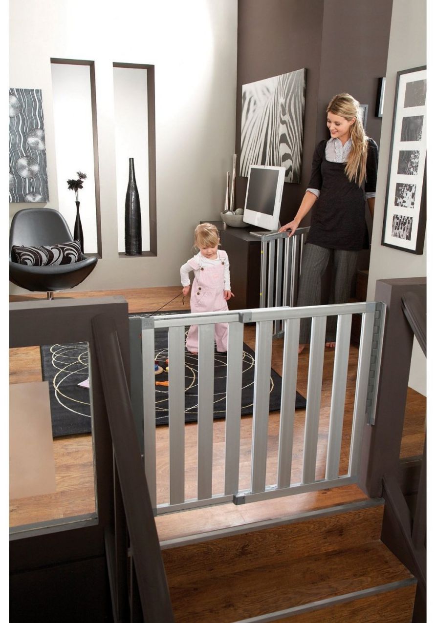 Munchkin Numi Aluminum Gate (Silver)