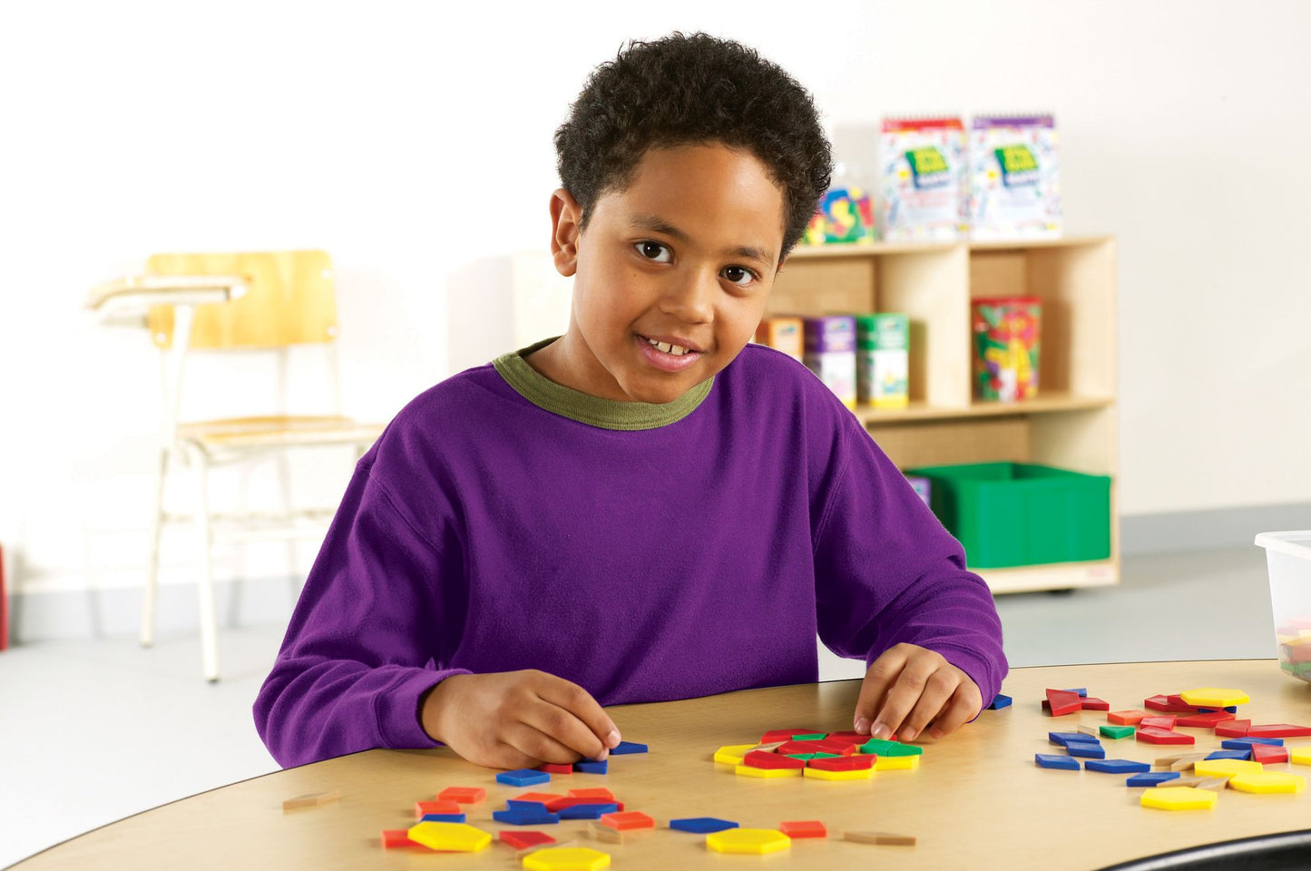LEARNING RESOURCES LER0134 PATTERN BLOCKS PLASTIC .5CM-250/PK