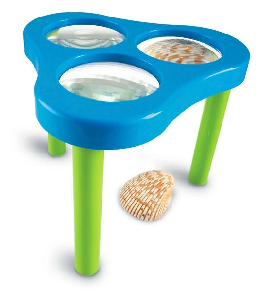 3-Way Magnification Science Station