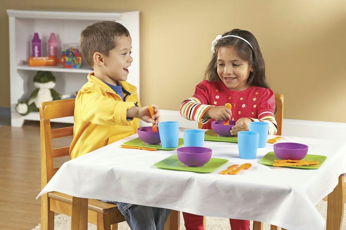 New Sprouts??? Munch It! My Very Own Dish Set