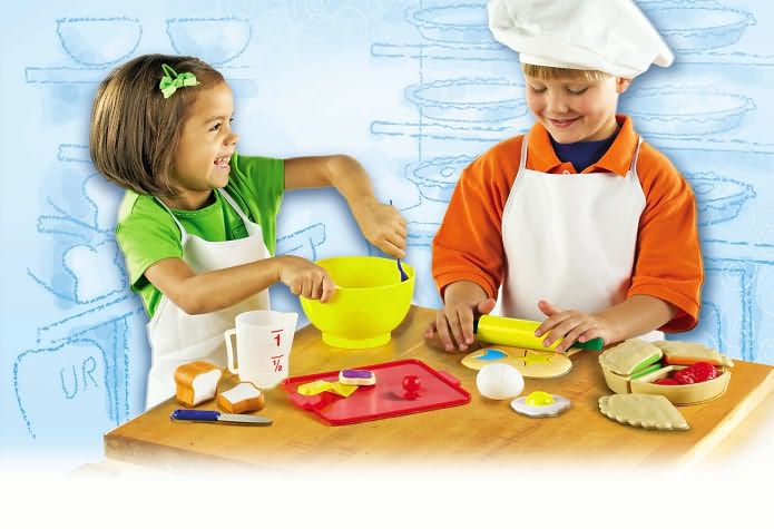 Pretend & Play Bakery Set