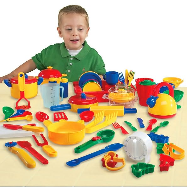 Pretend & Play® Kitchen Set
